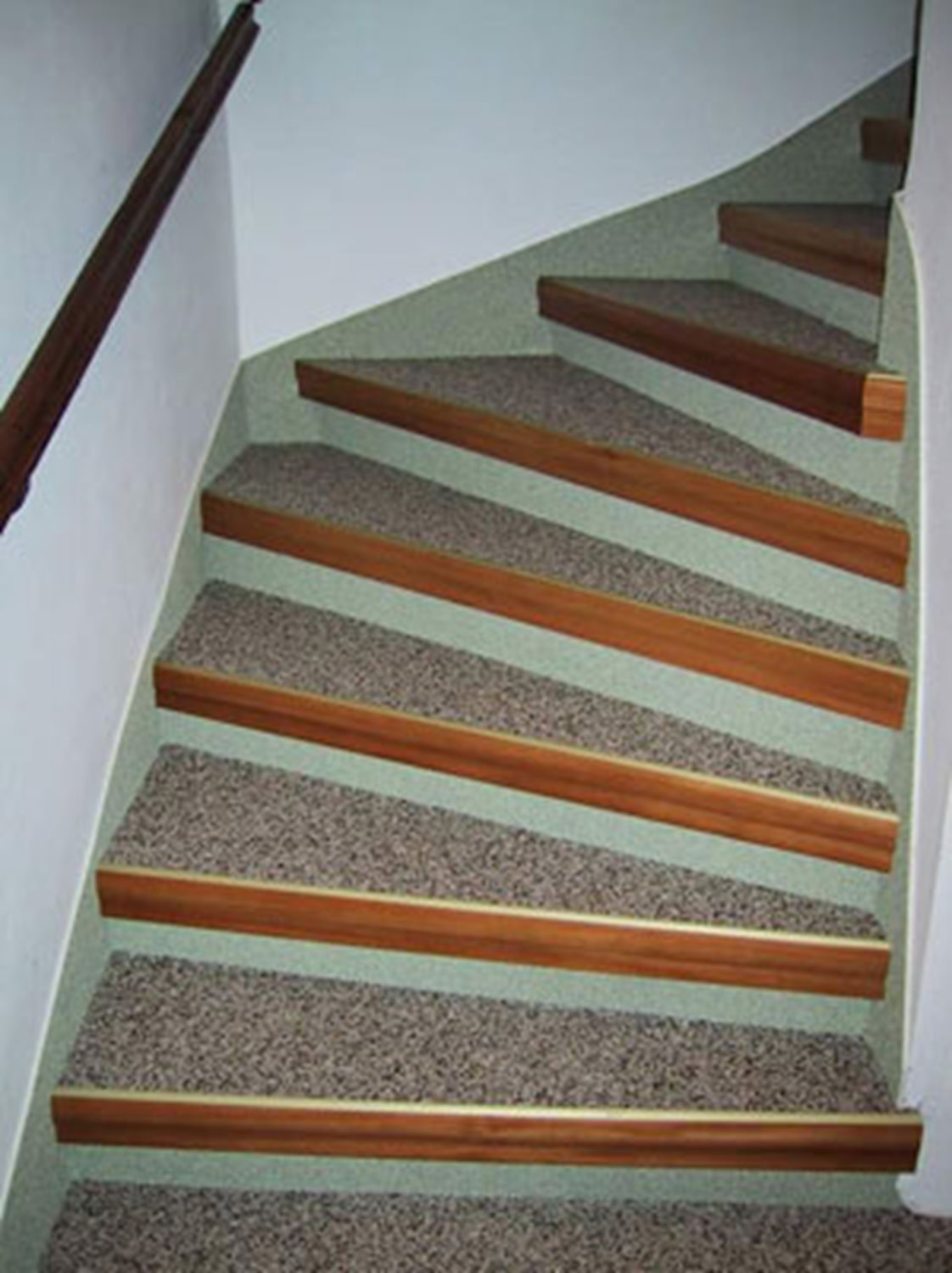 Verkleiden Welches Material treppe verkleiden vinyl auf einen blick with treppe Verkleiden Welches Material treppe verkleiden vinyl auf einen blick with treppe