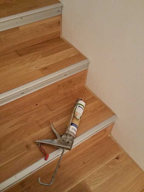 Betontreppe mit Parkett belegen 