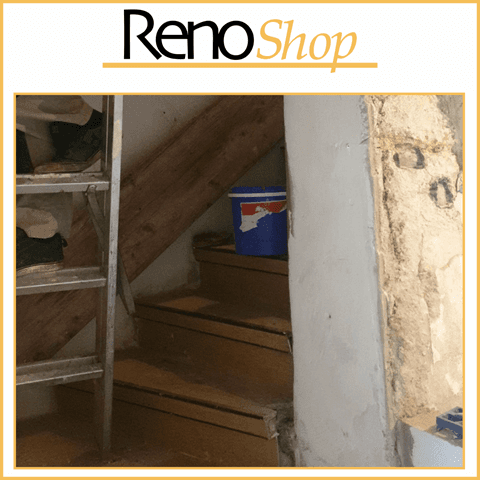 Treppenhaus vor der Renovierung
